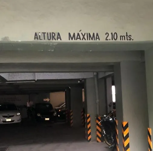 Hotel Menara