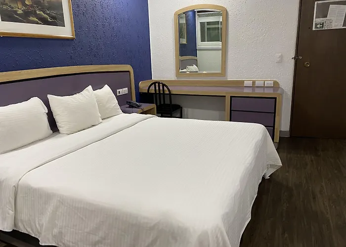 Hotel Menara 3*