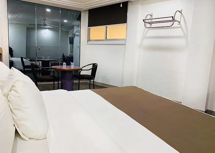 Menara Hotel 3*