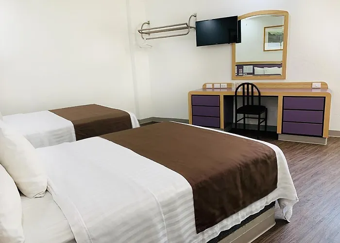 Menara Hotel 3*